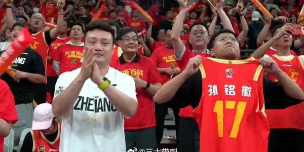 FB体育官方入口-媒体人：孙铭徽虽因表现不好被调侃&amp;amp;amp;但忽视他一定会付出代价